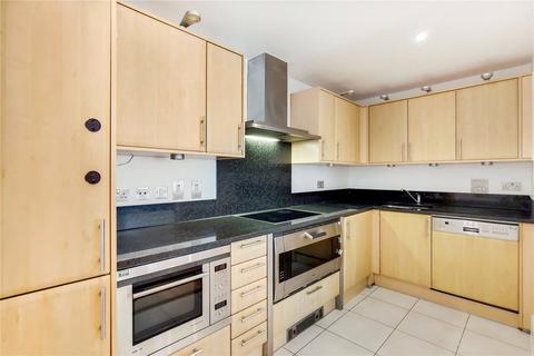 2 bedroom apartment for sale, St. George Wharf, London, SW8