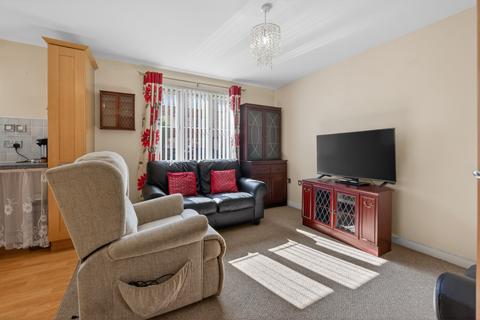 2 bedroom ground floor flat for sale, Ridgeway Road, Rumney, Cardiff, South Glamorgan, CF3