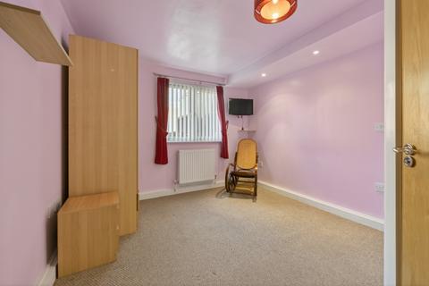2 bedroom ground floor flat for sale, Ridgeway Road, Rumney, Cardiff, South Glamorgan, CF3