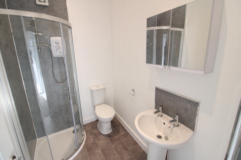 2 bedroom flat to rent, Upper Church Road, Weston-super-Mare, BS23