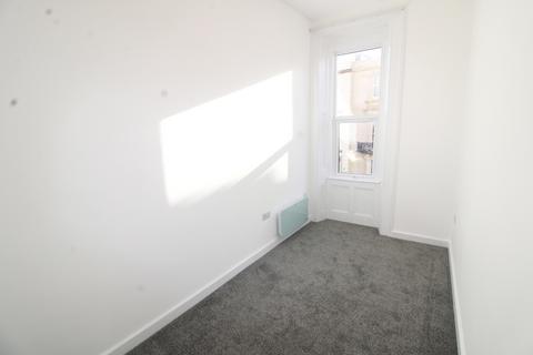 2 bedroom flat to rent, Upper Church Road, Weston-super-Mare, BS23