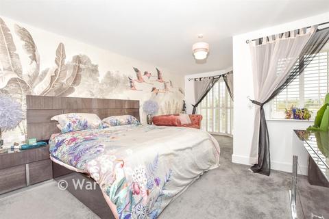 4 bedroom townhouse for sale, Waterside Quay, Aylesford ME20