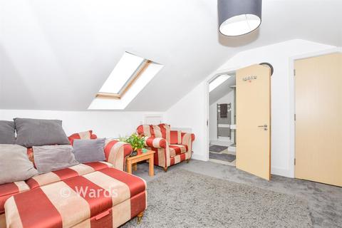 4 bedroom townhouse for sale, Waterside Quay, Aylesford ME20