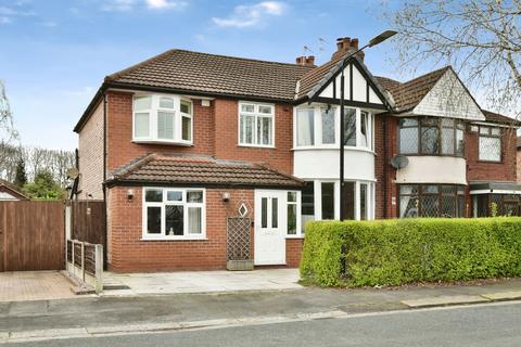 5 bedroom semi-detached house for sale, Central Avenue, Greater Manchester M33
