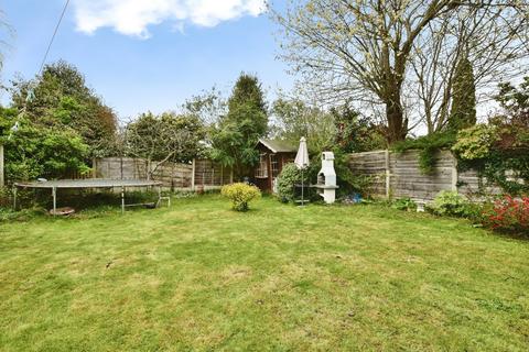 5 bedroom semi-detached house for sale, Central Avenue, Greater Manchester M33