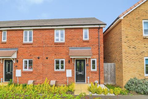 2 bedroom end of terrace house for sale, Robinson Avenue, Houghton Conquest, Bedford