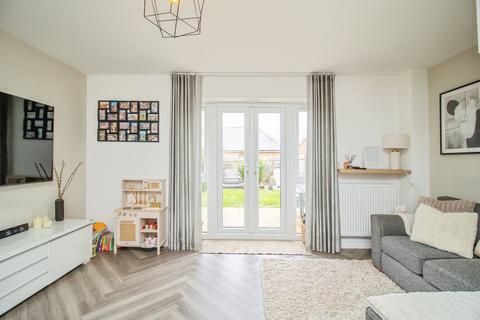 2 bedroom end of terrace house for sale, Robinson Avenue, Houghton Conquest, Bedford