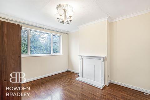 undefined, Brunswick Gardens, Hainault, IG6
