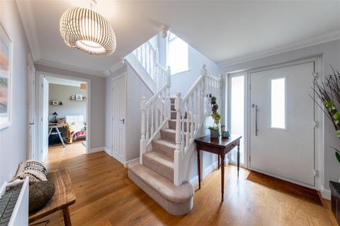 4 bedroom detached house for sale, Rue De Bohars, Tarporley