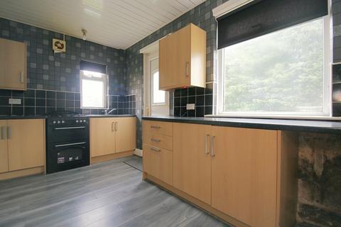2 bedroom semi-detached house for sale, Mandale Grove, Bradford, West Yorkshire, BD6