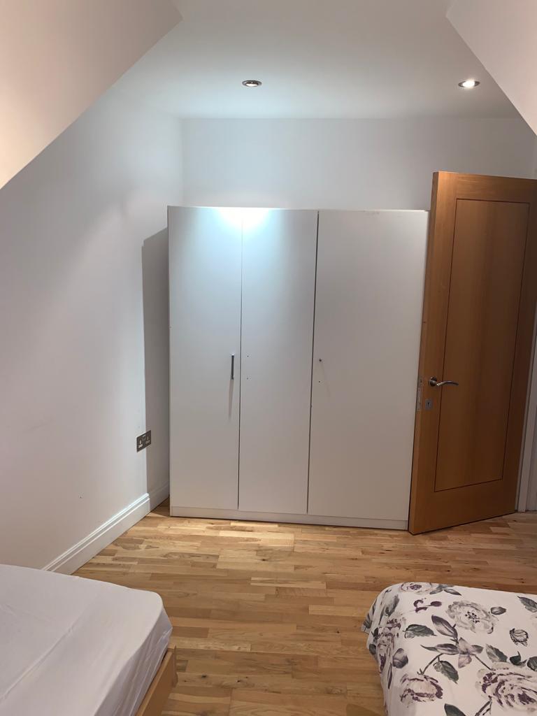Walk-in wardrobe