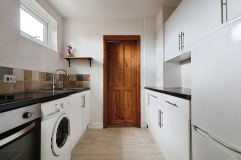 1 bedroom flat for sale, Stevenage Road, Hitchin
