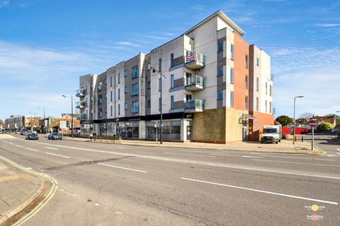 2 bedroom flat for sale, South Park Court, Havant PO9