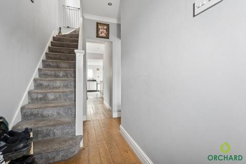 3 bedroom semi-detached house for sale, Knighton Way Lane, Denham, UB9