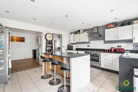 3 bedroom semi-detached house for sale, Knighton Way Lane, Denham, UB9