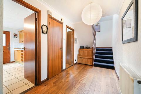 4 bedroom bungalow for sale, Easterton Avenue, Busby, Glasgow, East Renfrewshire, G76