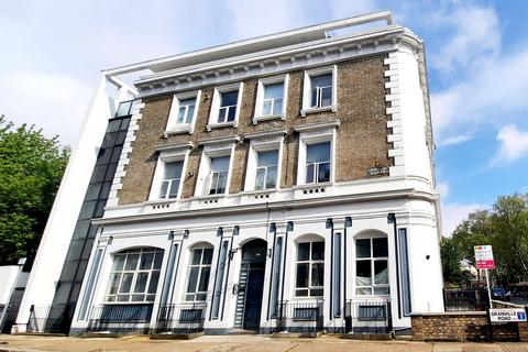 3 bedroom flat to rent, Cambridge Road, LONDON