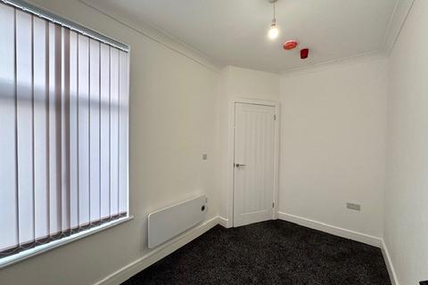 1 bedroom apartment to rent, Hilden Street, Bolton, BL2