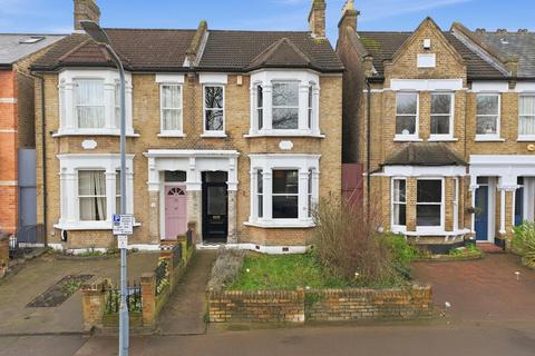 3 bedroom semi-detached house for sale, Spratt Hall Road, Wanstead