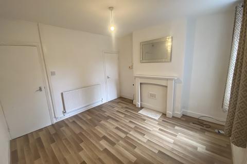 2 bedroom terraced house to rent, Hope Street, LINCOLN