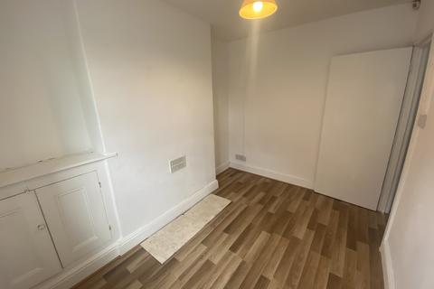 2 bedroom terraced house to rent, Hope Street, LINCOLN