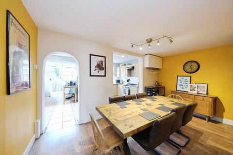 3 bedroom semi-detached house for sale, Hadbury Road, Nottingham, Nottinghamshire, NG5