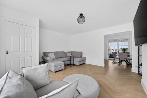 3 bedroom semi-detached house for sale, 38 Treebank Crescent, Ayr, KA7 3NF