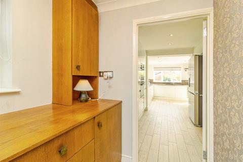 3 bedroom detached house for sale, Beechfern, Walnut Tree, Milton Keynes