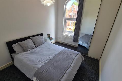 1 bedroom apartment to rent, Clyde Road, Fallowfield, Manchester