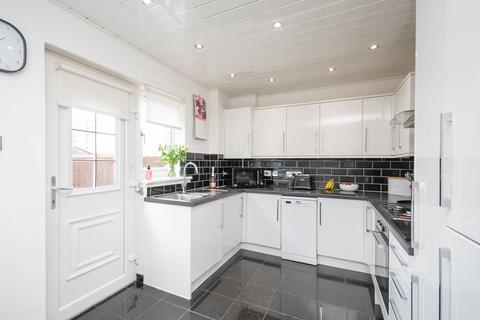 2 bedroom end of terrace house for sale, Campsie View, Cumbernauld G67