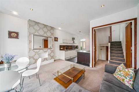 3 bedroom apartment for sale, Parma Crescent, SW11