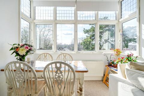 2 bedroom apartment for sale, South Hill, Guildford, Surrey, GU1