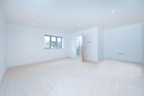 3 bedroom detached bungalow for sale, 3 Horton Close, Elmhirst Road, Horncastle