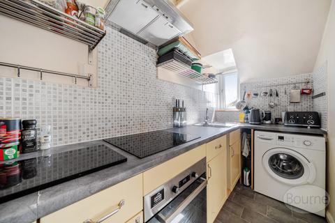2 bedroom apartment for sale, London Road, Guildford, Surrey, GU1