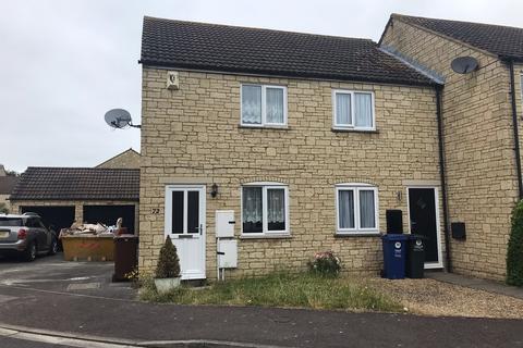 2 bedroom house to rent, Avocet Way, Bicester, OX26