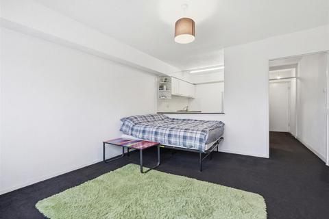Studio for sale, Byron Court, Flamstead End Road, Cheshunt, Waltham Cross