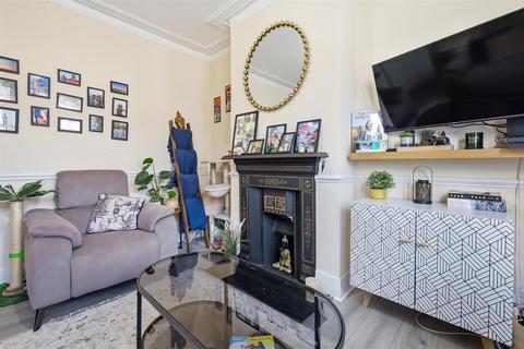 4 bedroom terraced house for sale, St. Stephens Road, Enfield
