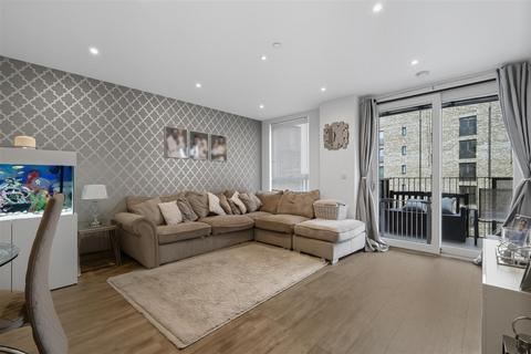 2 bedroom flat for sale, Penegrine Point, Alma Road, Enfield