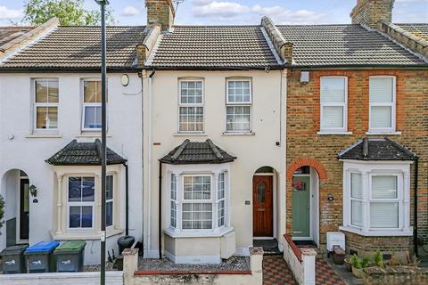 Downs Road, Enfield