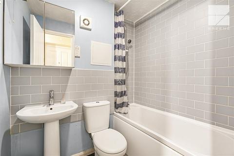 undefined, Beaufort Close, Chingford, London