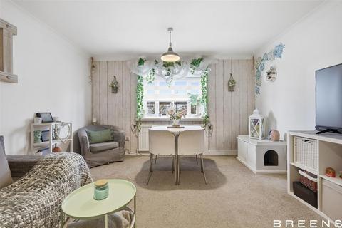 1 bedroom flat for sale, Cantrell Lodge, Hertford Road, Enfield
