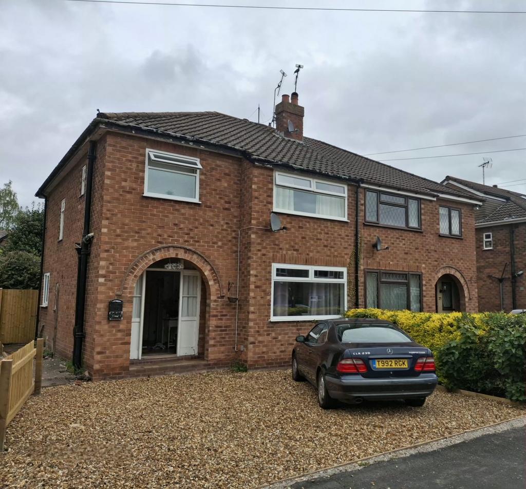 Christleton Chester Hawthorn Road, Christleton, Chester 3 bed semi-detached house for sale ...