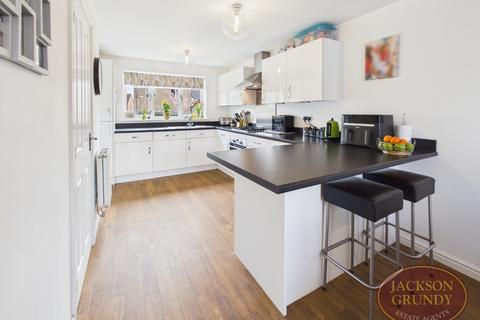 5 bedroom detached house for sale, York Way, Lower Harlestone, NN5 6UX