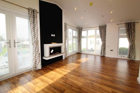 2 bedroom mobile home for sale, Arkley Park, Arkley EN5