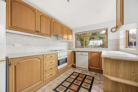 3 bedroom semi-detached house for sale, Maple Road, Bicester, OX26