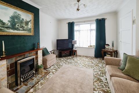 3 bedroom end of terrace house for sale, Bickleigh Grove, Hull