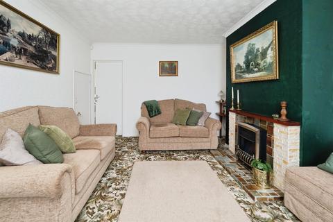 3 bedroom end of terrace house for sale, Bickleigh Grove, Hull