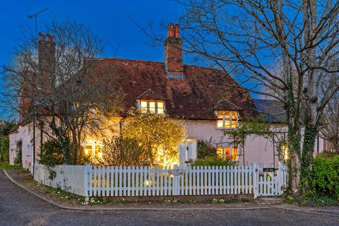 6 bedroom detached house for sale, London Road, Winchester SO23