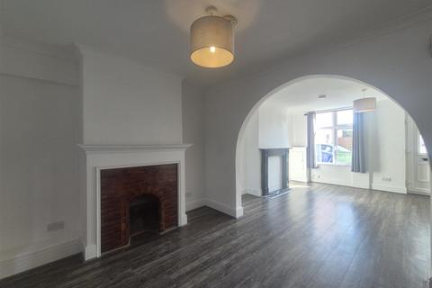 2 bedroom terraced house to rent, Hill Street, Old Quarter, Stourbridge