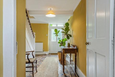 5 bedroom farm house to rent, Stratton Audley